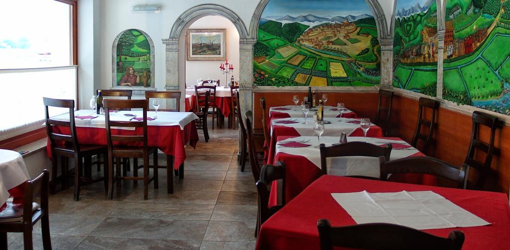 Locanda Del Re Фельтре Экстерьер фото